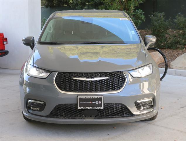 2023 Chrysler Pacifica Plug-In Hybrid PACIFICA PLUG-IN HYBRID TOURING L