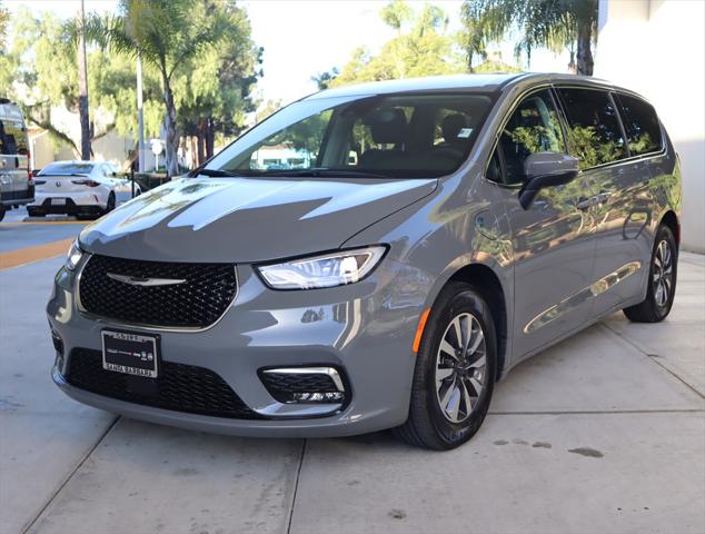 2023 Chrysler Pacifica Plug-In Hybrid PACIFICA PLUG-IN HYBRID TOURING L