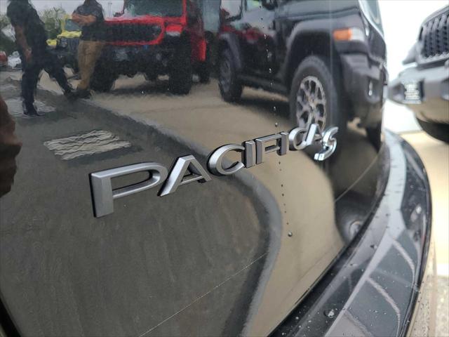 2023 Chrysler Pacifica Hybrid PACIFICA PLUG-IN HYBRID LIMITED 2023 Chrysler Pacifica Hybrid PACIFICA PLUG-IN HYBRID LIMITED