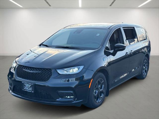 2023 Chrysler Pacifica Hybrid PACIFICA PLUG-IN HYBRID LIMITED