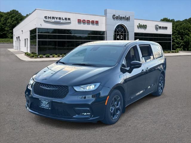 2023 Chrysler Pacifica Hybrid PACIFICA PLUG-IN HYBRID LIMITED
