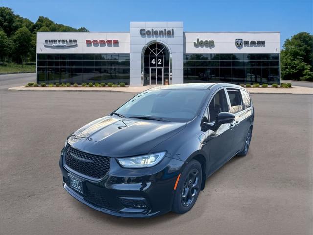 2023 Chrysler Pacifica Hybrid PACIFICA PLUG-IN HYBRID LIMITED