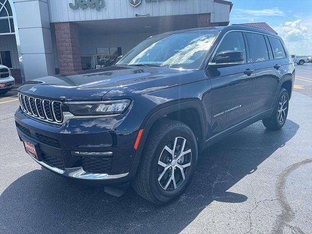 2023 Jeep Grand Cherokee L Limited 4x4 2023 Jeep Grand Cherokee L Limited 4x4