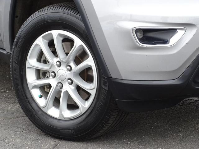 2021 Jeep Grand Cherokee Laredo E 4x4