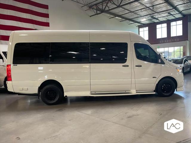 2022 Mercedes-Benz Sprinter 3500XD High Roof V6