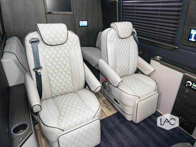 2022 Mercedes-Benz Sprinter 3500XD High Roof V6
