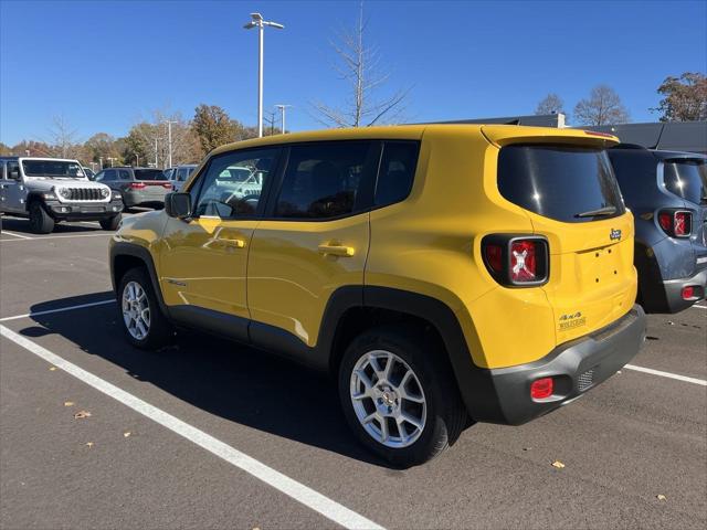 2023 Jeep Renegade RENEGADE LATITUDE 4X4