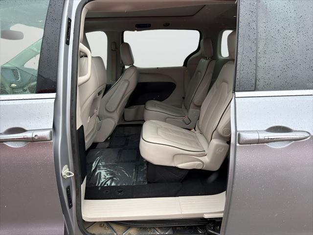 2021 Chrysler Pacifica Limited AWD