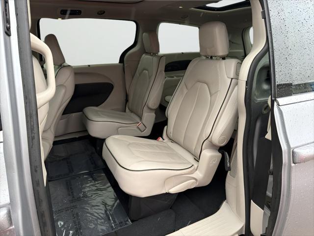 2021 Chrysler Pacifica Limited AWD