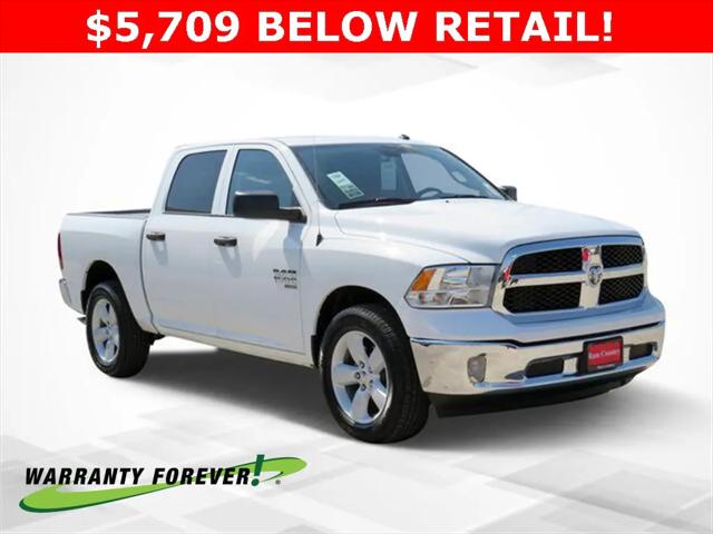 2023 RAM Ram 1500 Classic RAM 1500 CLASSIC TRADESMAN CREW CAB 4X4 57 BOX