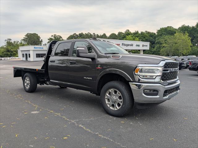 2024 RAM Ram 3500 Chassis Cab RAM 3500 SLT CREW CAB CHASSIS 4X4 60 CA