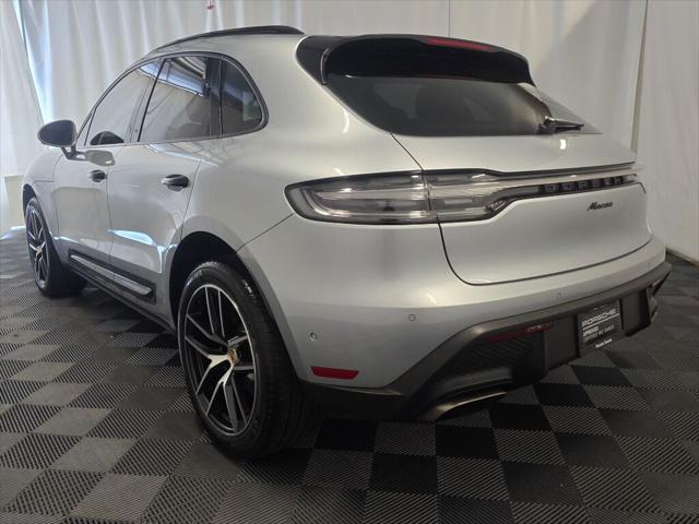 2023 Porsche Macan T
