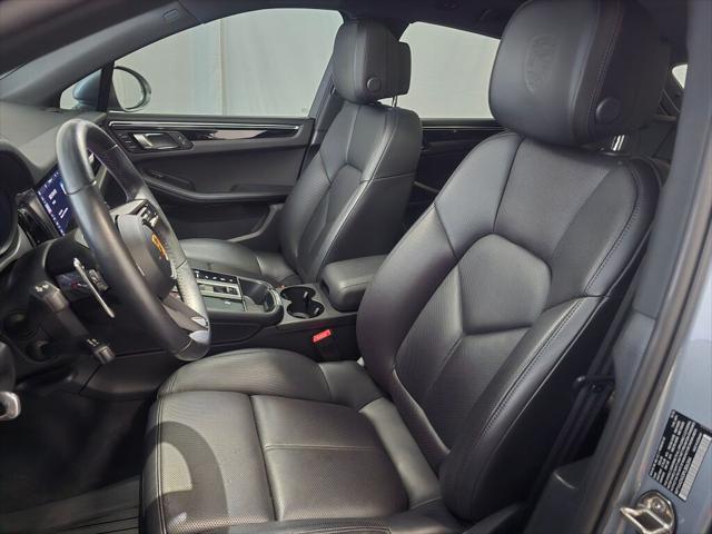 2023 Porsche Macan T