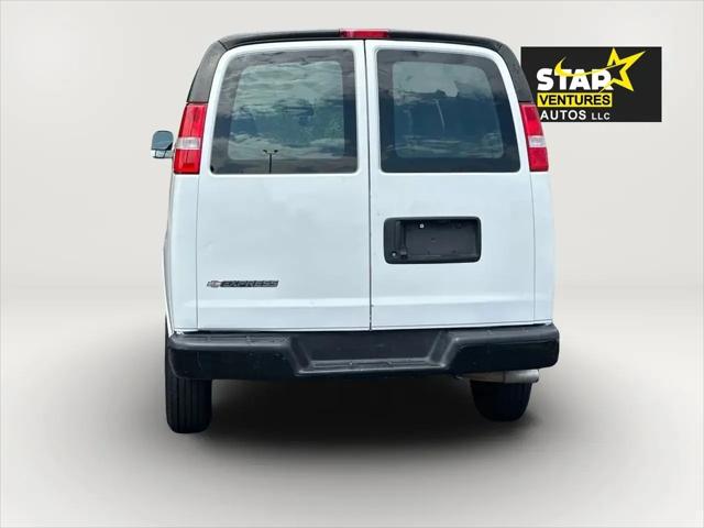 2020 Chevrolet Express Cargo Van RWD 2500 Extended Wheelbase WT