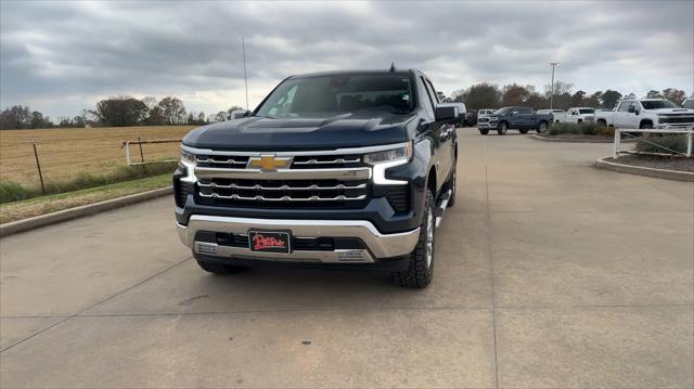 2022 Chevrolet Silverado 1500 4WD Crew Cab Short Bed LTZ