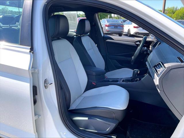 2021 Volkswagen Jetta 1.4T R-Line
