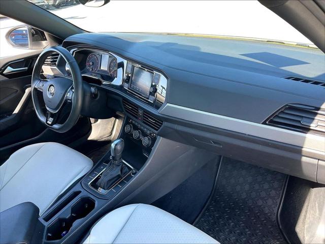 2021 Volkswagen Jetta 1.4T R-Line