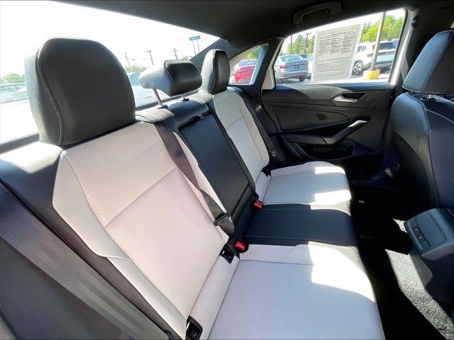 2021 Volkswagen Jetta 1.4T R-Line
