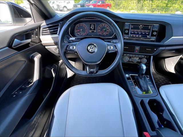 2021 Volkswagen Jetta 1.4T R-Line