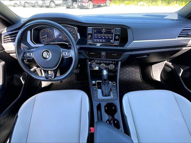 2021 Volkswagen Jetta 1.4T R-Line