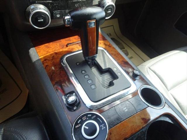 2004 Volkswagen Touareg V6