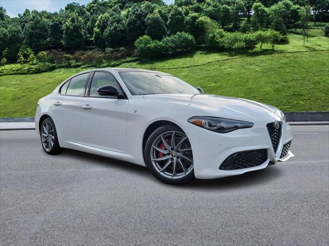 2024 Alfa Romeo Giulia GIULIA Ti RWD