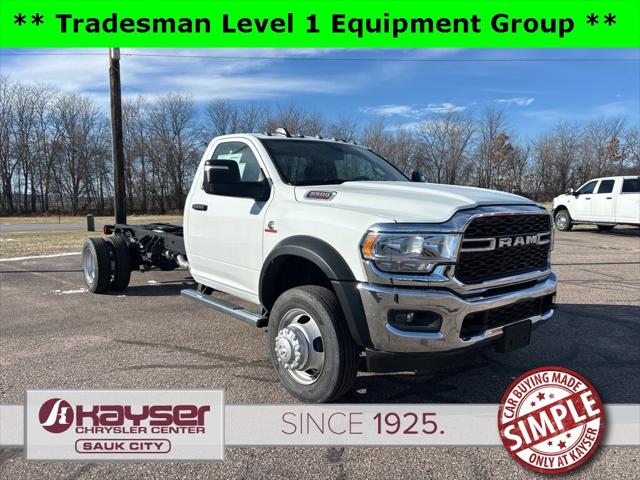 2023 RAM Ram 5500 Chassis Cab RAM 5500 TRADESMAN CHASSIS REGULAR CAB 4X4 108 CA