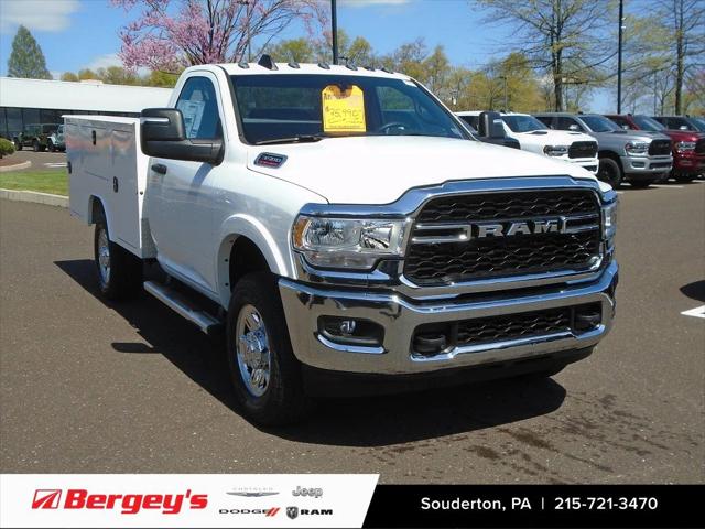 2024 RAM Ram 3500 Chassis Cab RAM 3500 TRADESMAN CHASSIS REGULAR CAB 4X4 60 CA