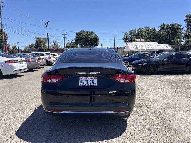 2015 Chrysler 200 Limited