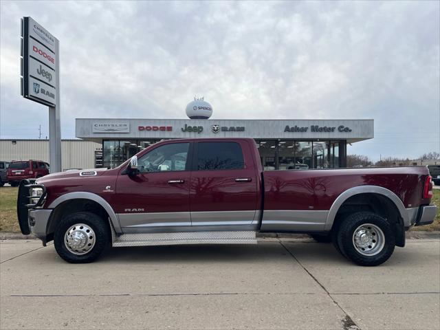2020 RAM 3500 Laramie Crew Cab 4x4 8 Box