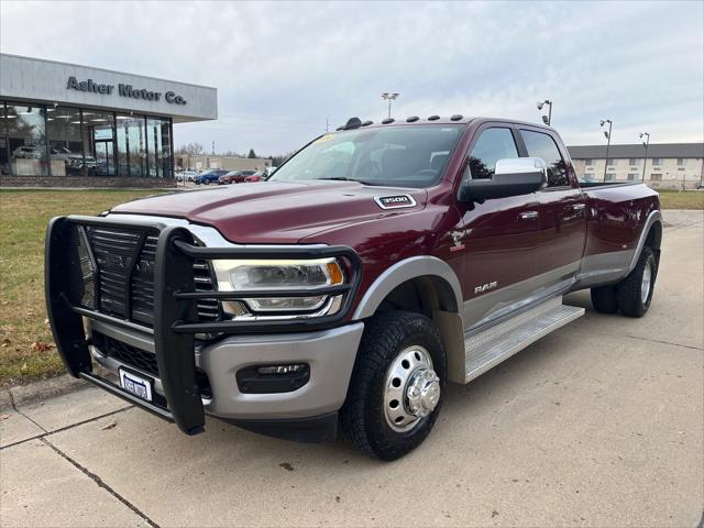 2020 RAM 3500 Laramie Crew Cab 4x4 8 Box