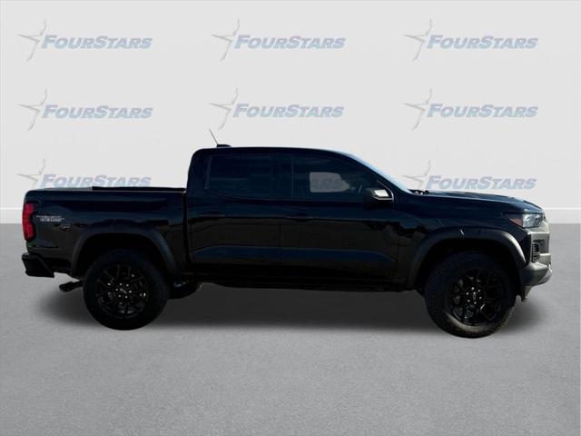 2023 Chevrolet Colorado 4WD Crew Cab Short Box Trail Boss