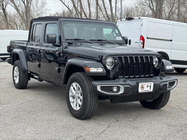 2023 Jeep Gladiator GLADIATOR SPORT S 4X4