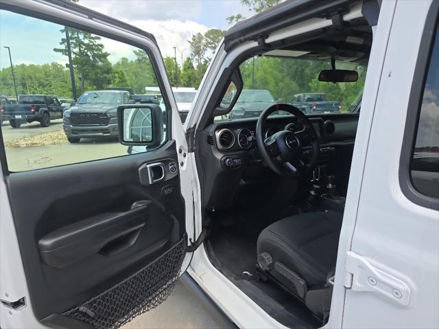 2020 Jeep Wrangler Unlimited Willys 4X4