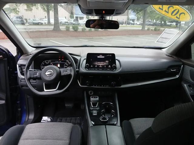 2022 Nissan Rogue SV Intelligent AWD