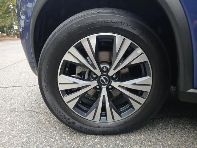 2022 Nissan Rogue SV Intelligent AWD