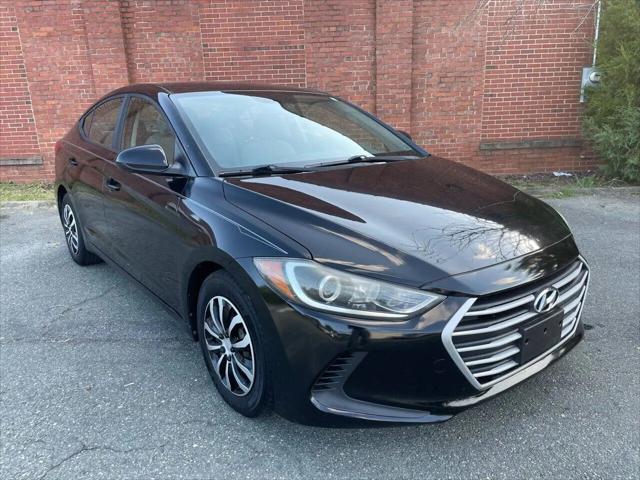 2017 Hyundai Elantra SE for sale in Burlington, NC