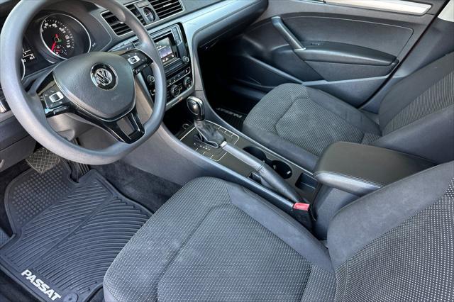2016 Volkswagen Passat 1.8T S