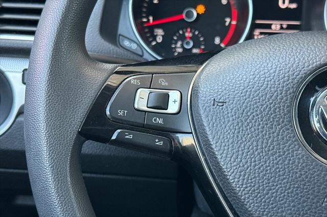 2016 Volkswagen Passat 1.8T S