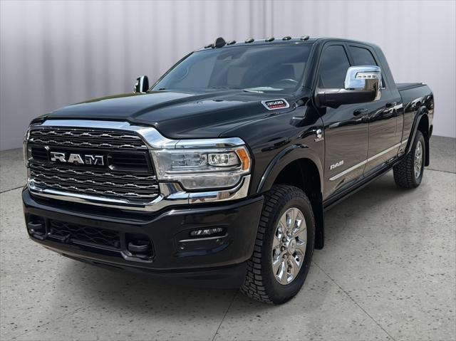 2023 RAM 3500 Limited Mega Cab 4x4 64 Box 2023 RAM 3500 Limited Mega Cab 4x4 64 Box