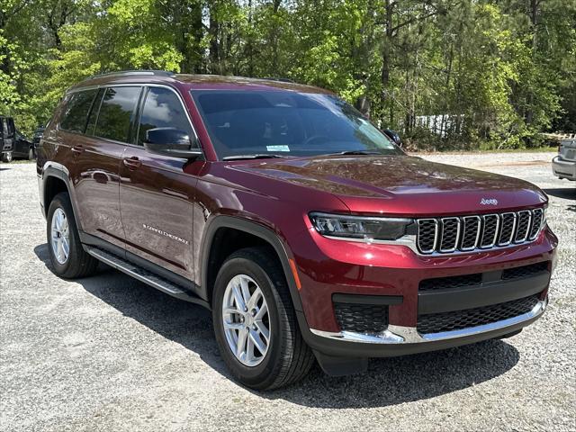 2023 Jeep Grand Cherokee L Laredo 4x2