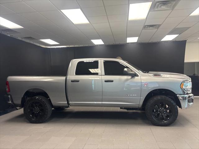 2022 RAM 2500 Tradesman Crew Cab 4x4 64 Box