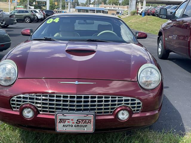 2004 Ford Thunderbird Deluxe 2004 Ford Thunderbird Deluxe