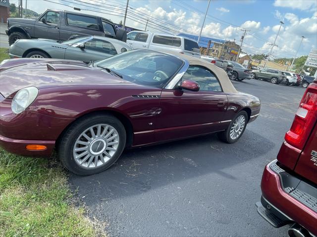2004 Ford Thunderbird Deluxe 2004 Ford Thunderbird Deluxe