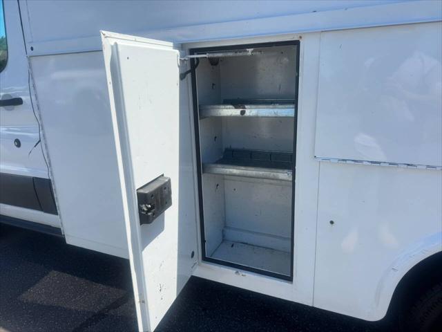 2018 Ford Transit Cutaway 350 2dr Commercial/Cutaway/Chassis 138 in. WB