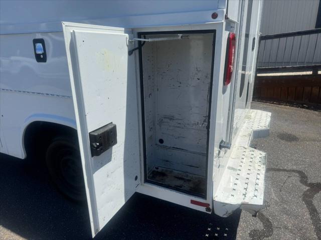 2018 Ford Transit Cutaway 350 2dr Commercial/Cutaway/Chassis 138 in. WB