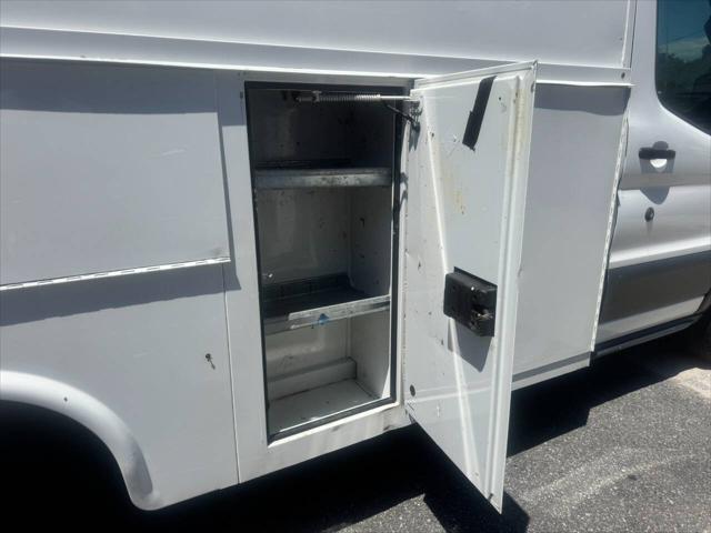 2018 Ford Transit Cutaway 350 2dr Commercial/Cutaway/Chassis 138 in. WB