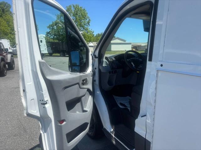 2018 Ford Transit Cutaway 350 2dr Commercial/Cutaway/Chassis 138 in. WB