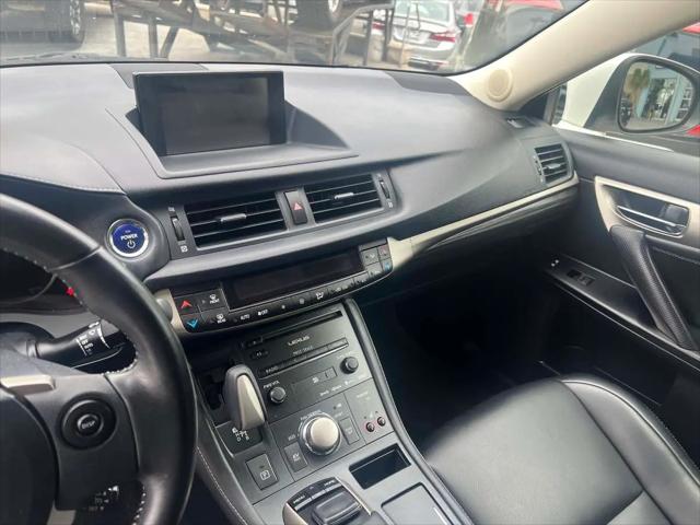 2017 Lexus CT 200h CT 200h