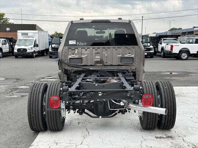 2023 Ford 600 XLT